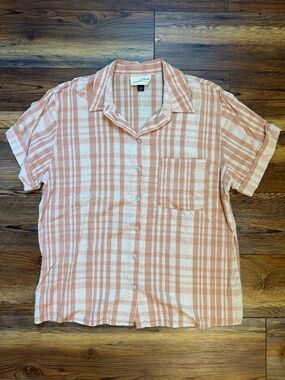 Peach Plaid Universal Thread Button Down